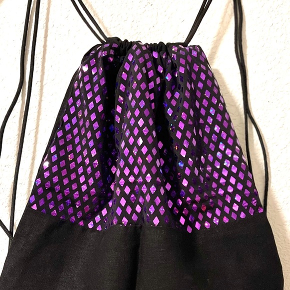 Drawstring bag-girls 5-10yrs-Sparkly purple confetti Diamond shape sequin fabric - Picture 3 of 5